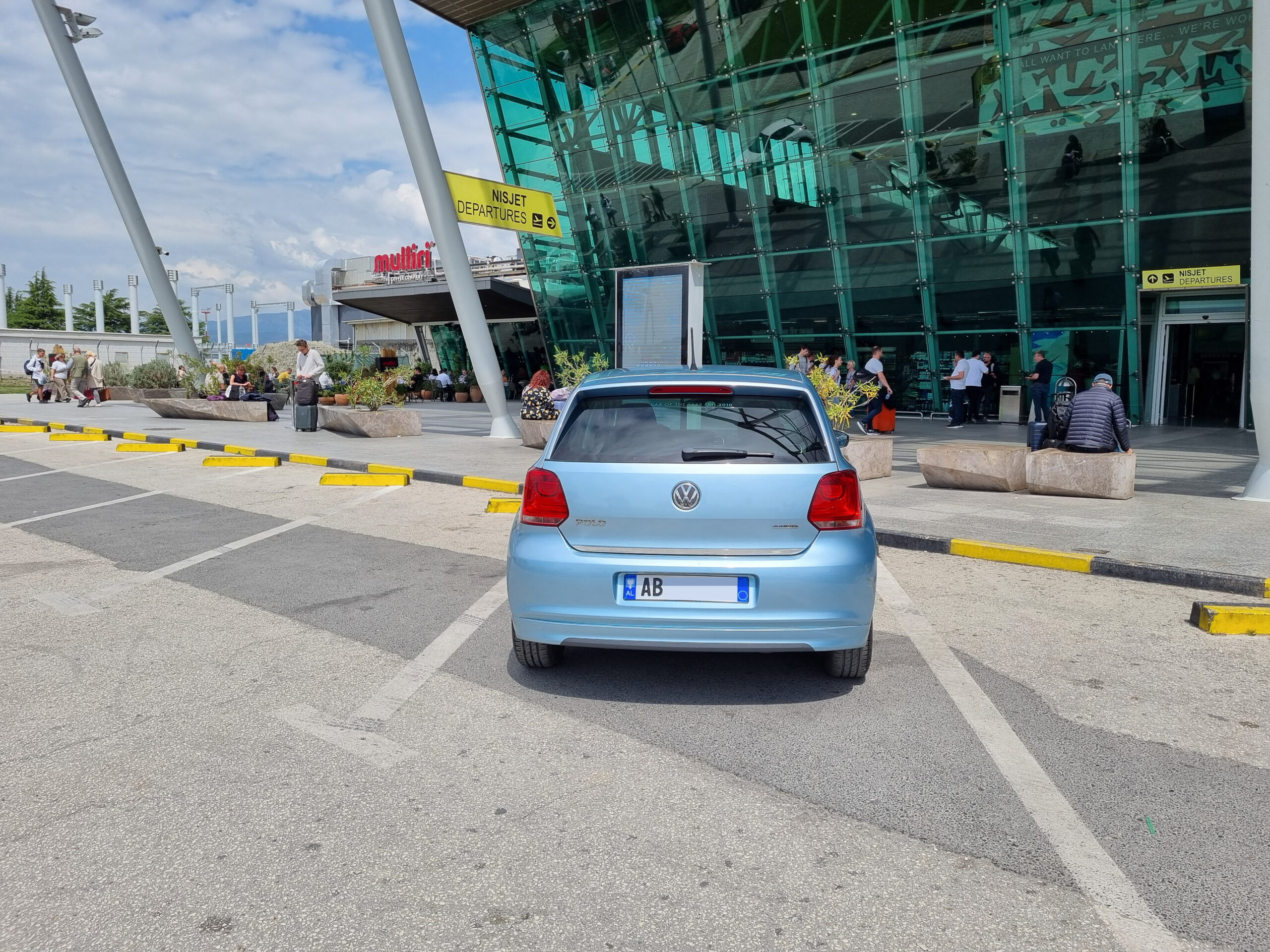 VW Polo – Sky Blue 4