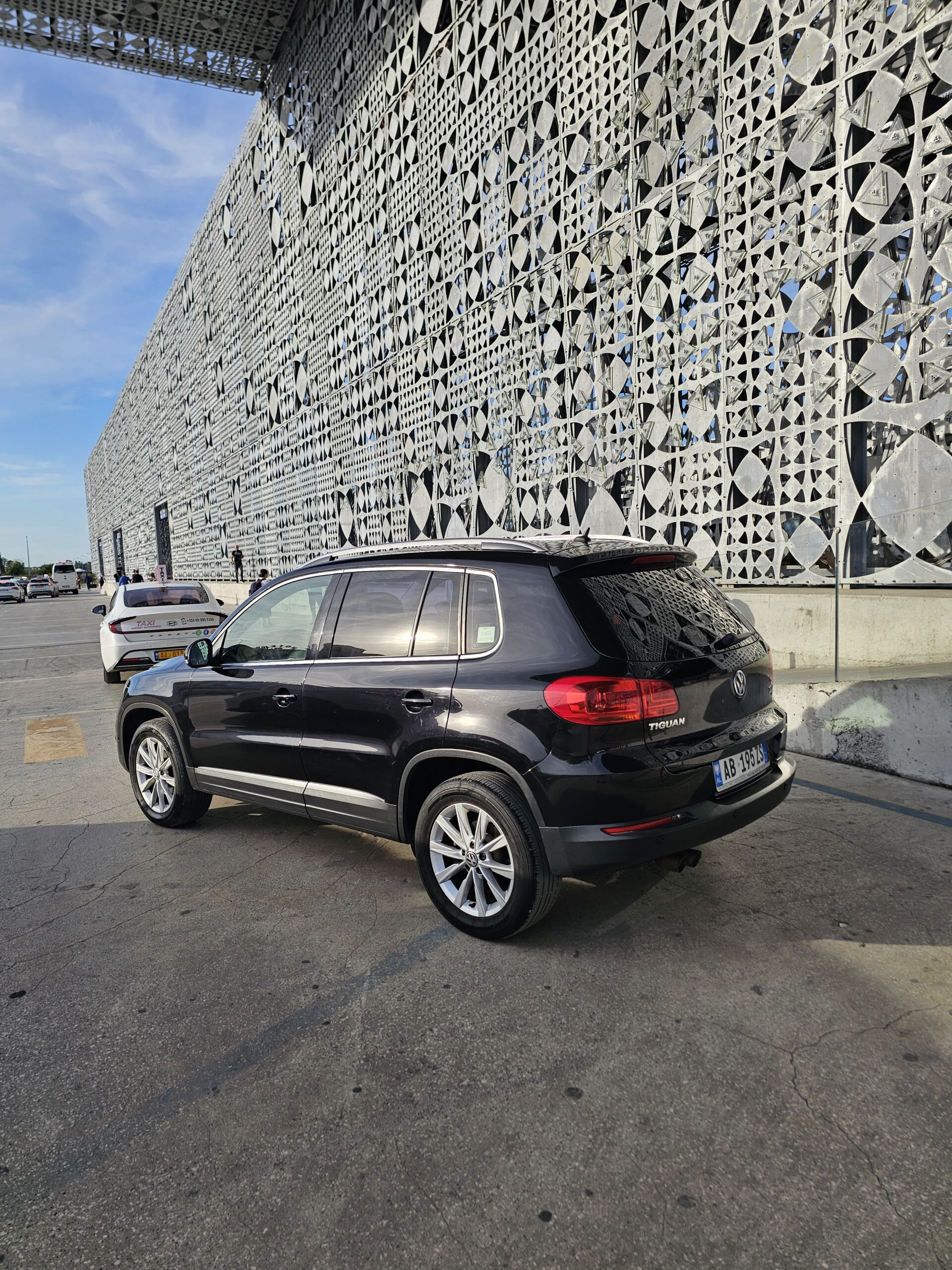 VW Tiguan 5