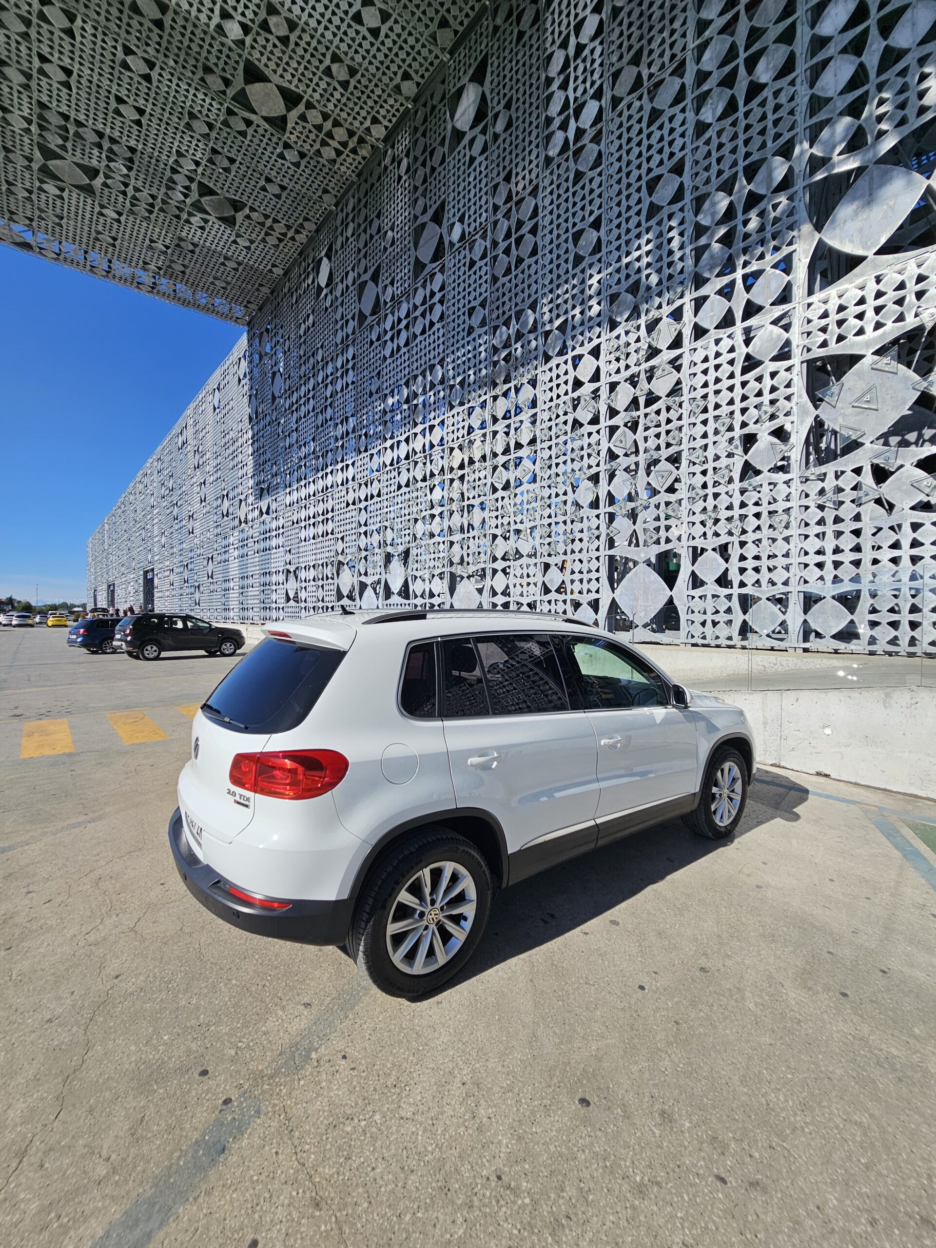 VW Tiguan 5