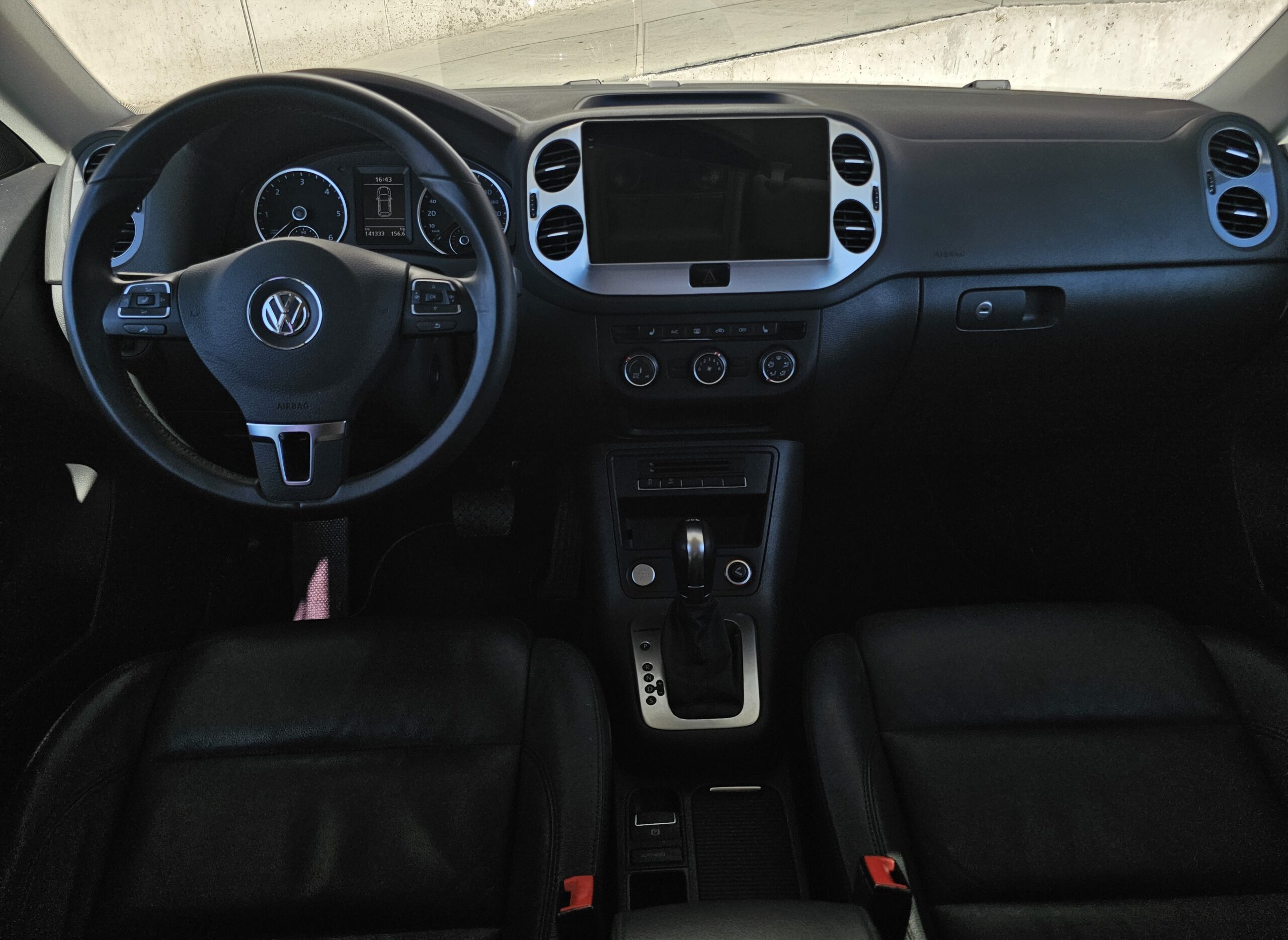 VW Tiguan 6